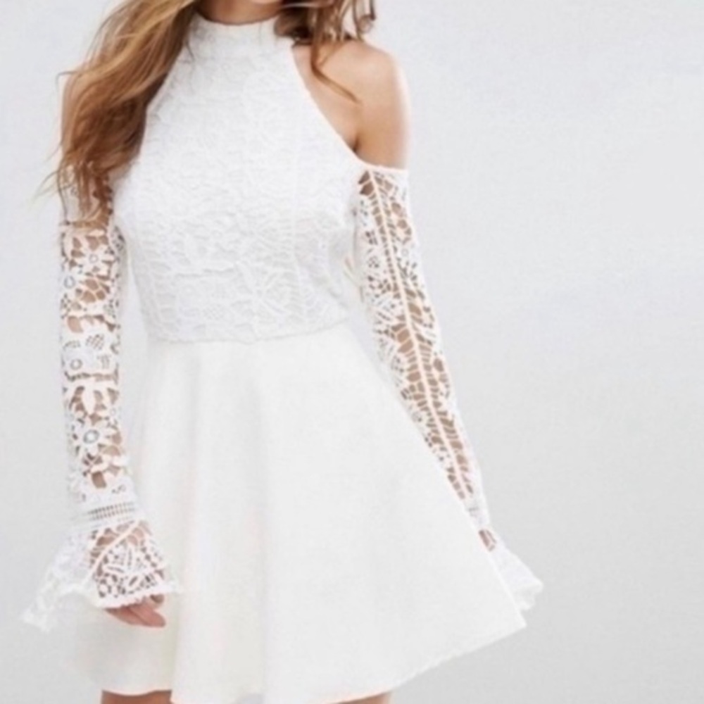 Missguided White Lace High Neck Cold
Shoulder Skater Dress NWT Sz